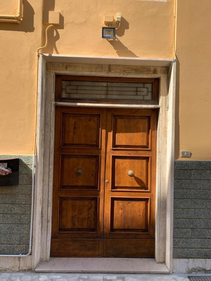 Pisa Train Station Guest House エクステリア 写真